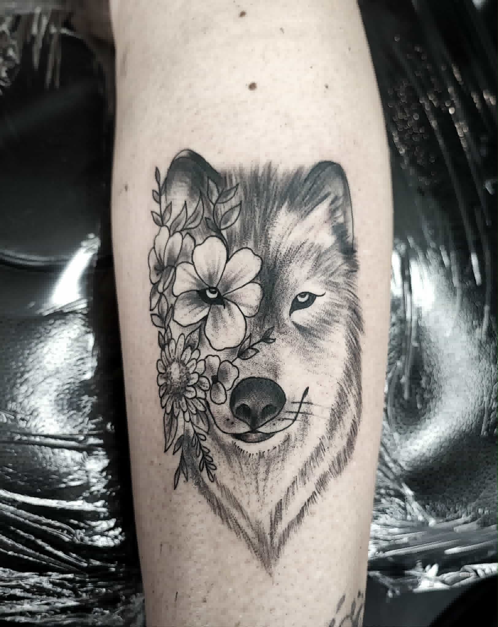 Wolf Tattoo